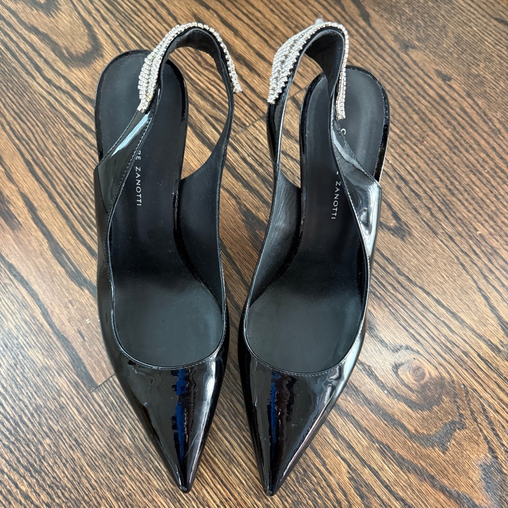 Giuseppe Zanotti Swarovski Crystal Patent Slingback Pumps — Worn Once